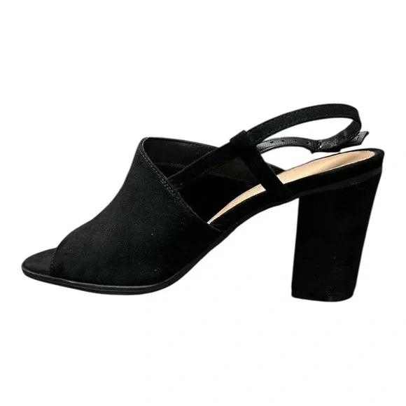 VINTAGE 7 EIGHT Women's Heel Sandals Black colored Suede open toe size 8 Medium - Picture 1 of 9